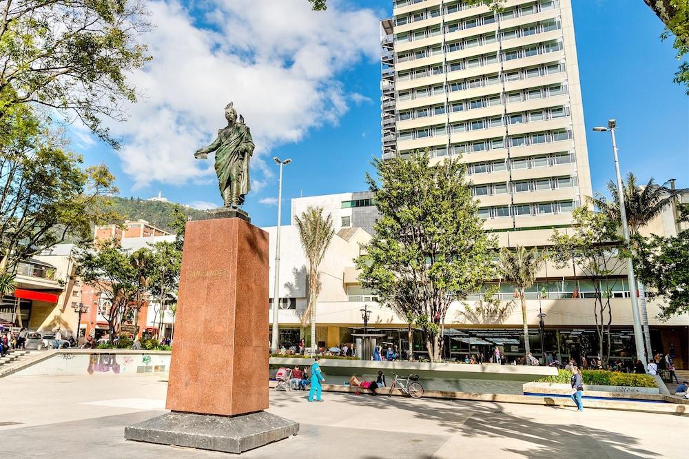 جراند حياة بوجوتا بوغوتا المظهر الخارجي الصورة Plaza de la Cultura
